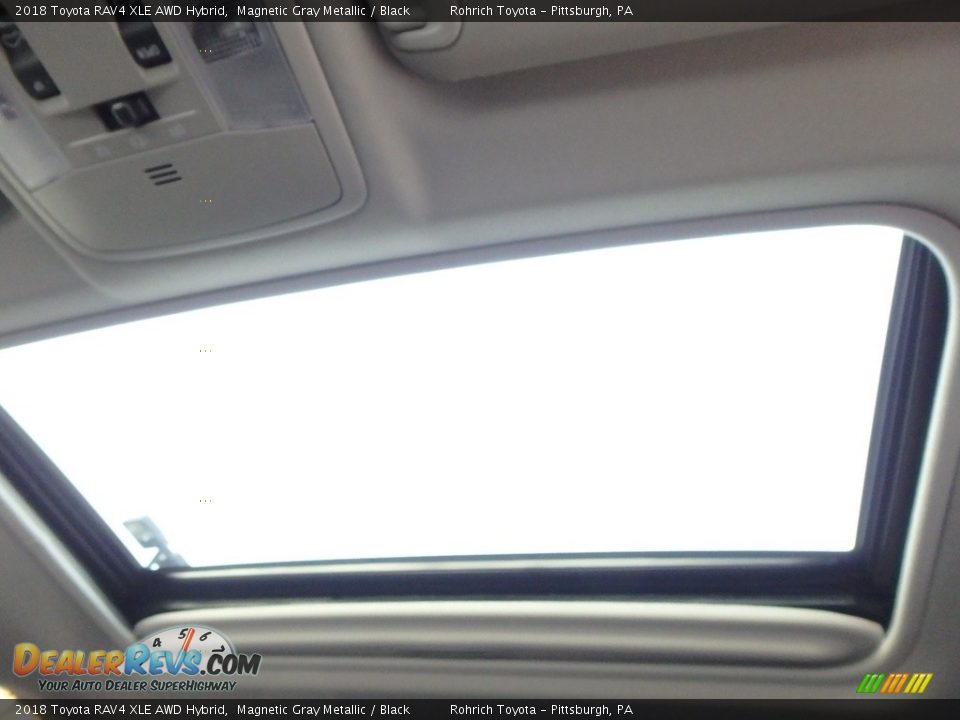 2018 Toyota RAV4 XLE AWD Hybrid Magnetic Gray Metallic / Black Photo #11