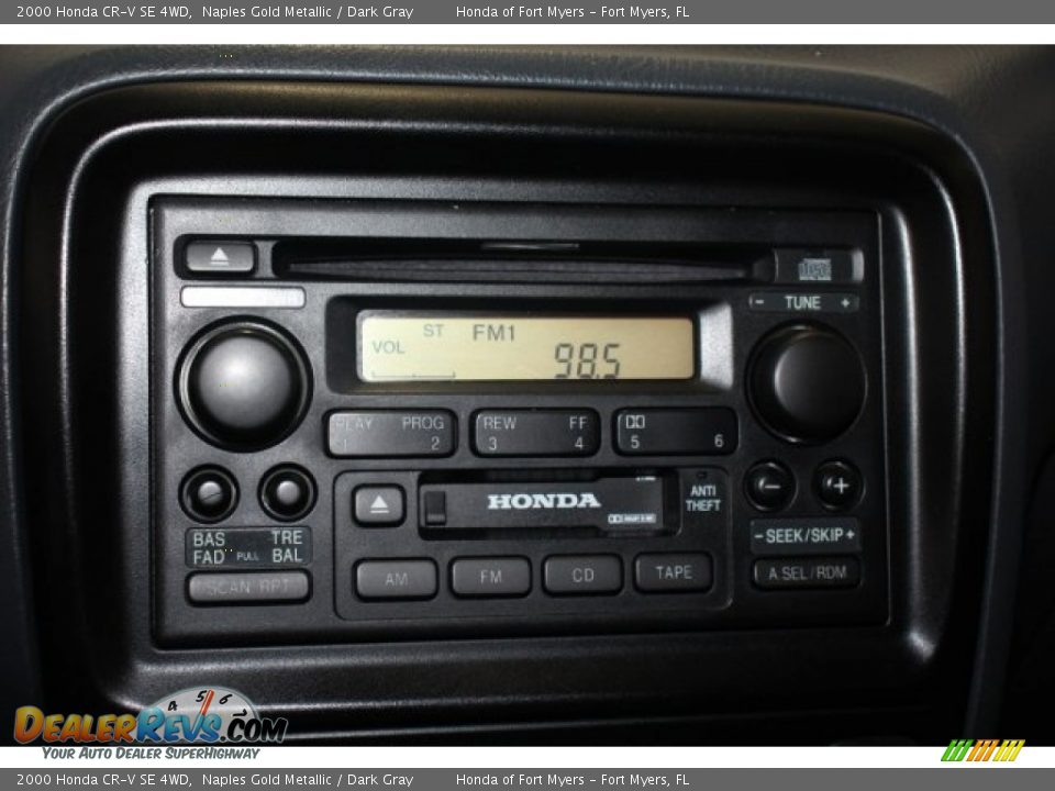2000 Honda CR-V SE 4WD Naples Gold Metallic / Dark Gray Photo #17