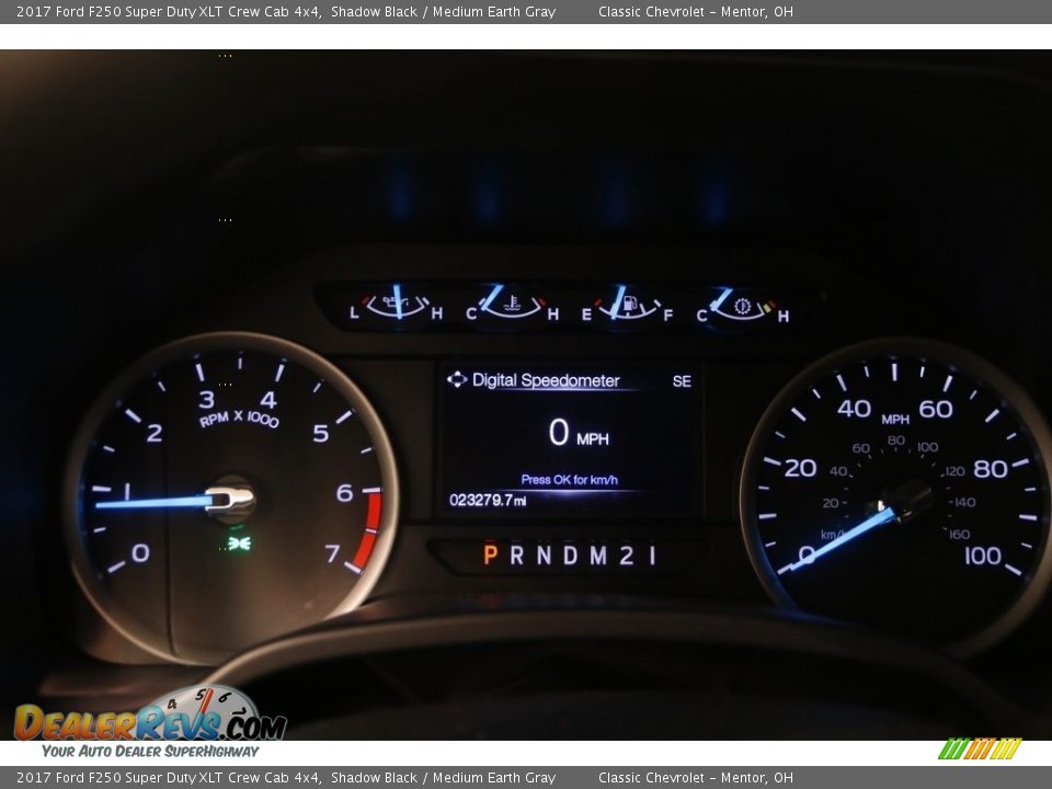 2017 Ford F250 Super Duty XLT Crew Cab 4x4 Shadow Black / Medium Earth Gray Photo #7