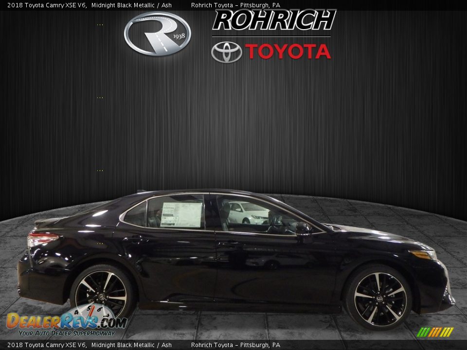 2018 Toyota Camry XSE V6 Midnight Black Metallic / Ash Photo #2