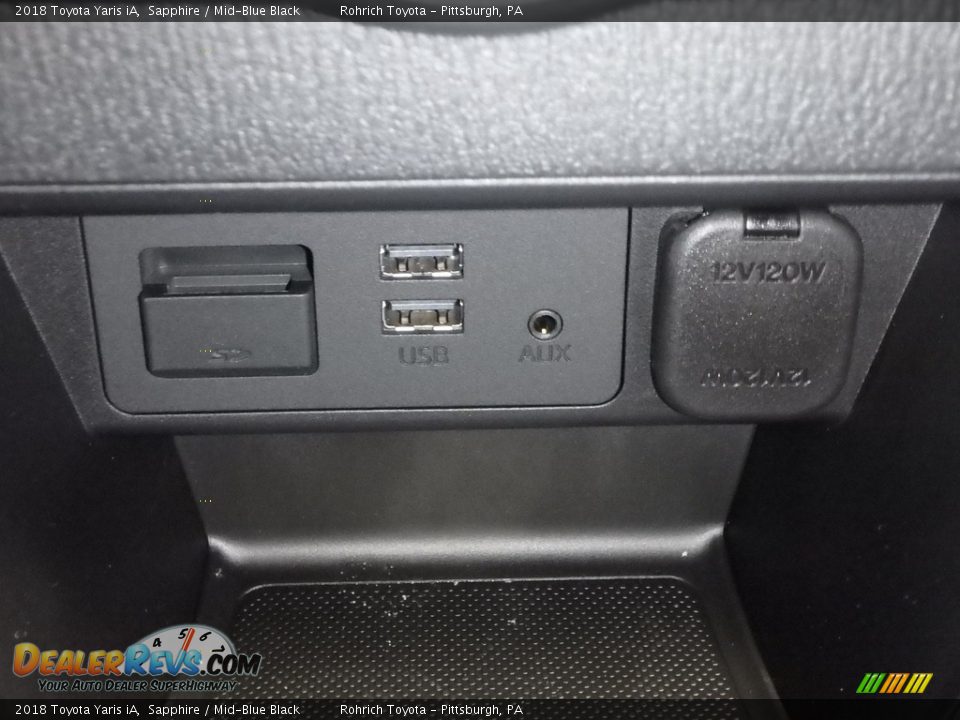 2018 Toyota Yaris iA Sapphire / Mid-Blue Black Photo #13