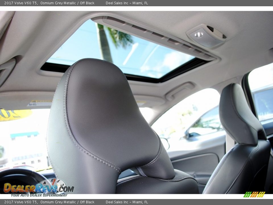 2017 Volvo V60 T5 Osmium Grey Metallic / Off Black Photo #13