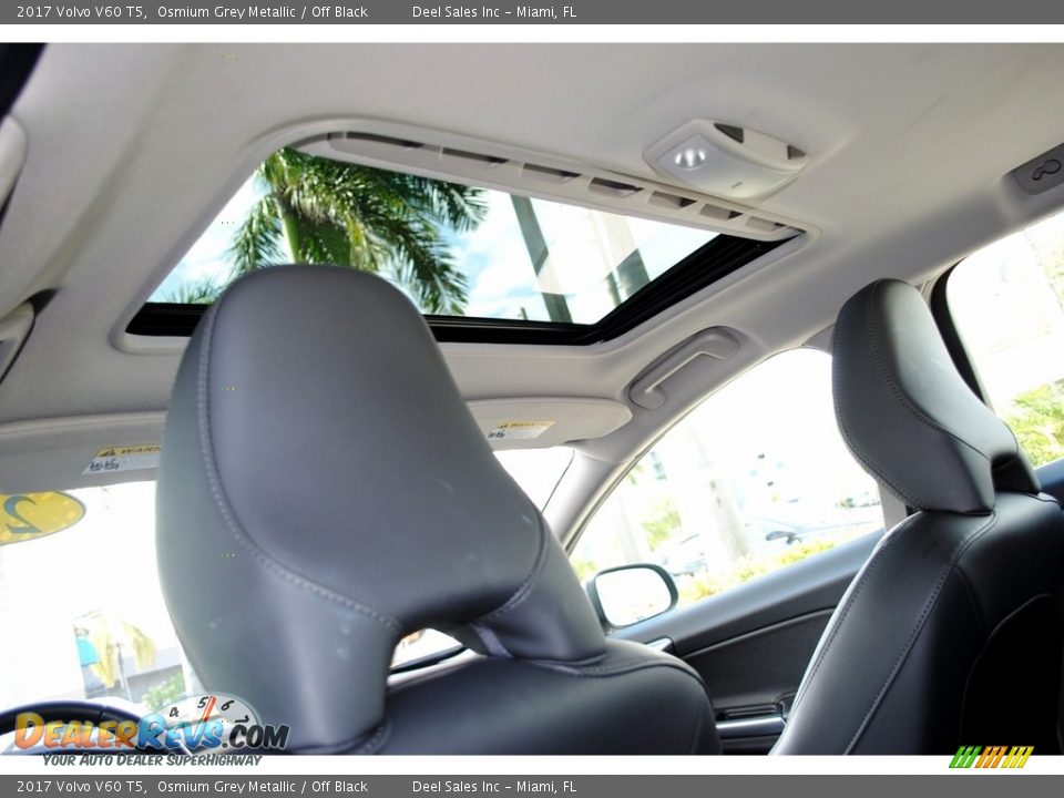 2017 Volvo V60 T5 Osmium Grey Metallic / Off Black Photo #13