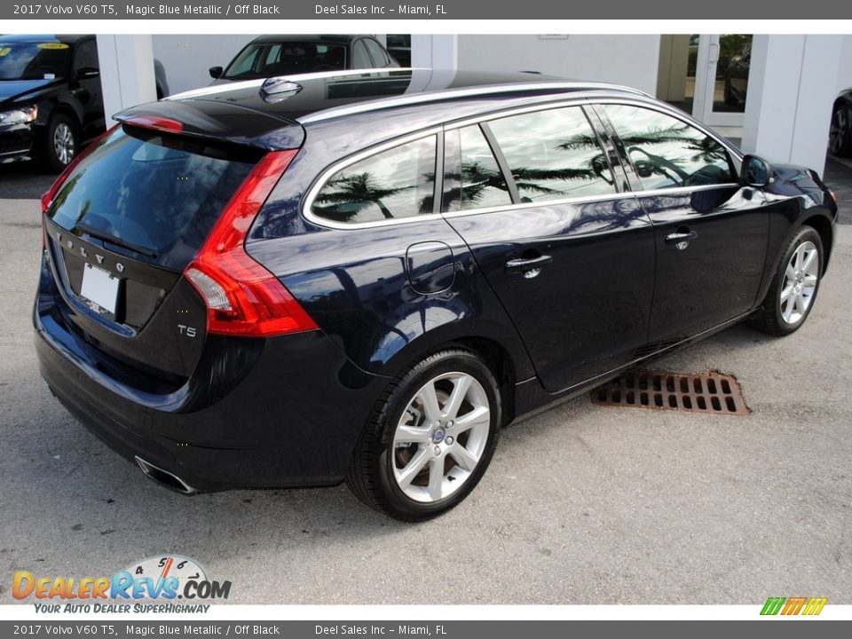 2017 Volvo V60 T5 Magic Blue Metallic / Off Black Photo #9