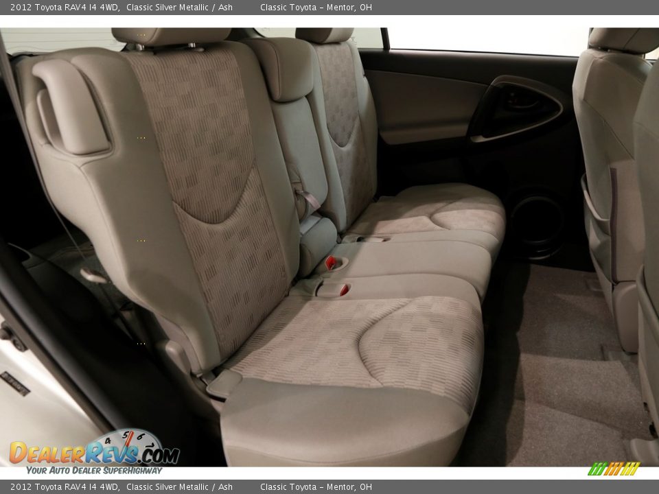 2012 Toyota RAV4 I4 4WD Classic Silver Metallic / Ash Photo #16