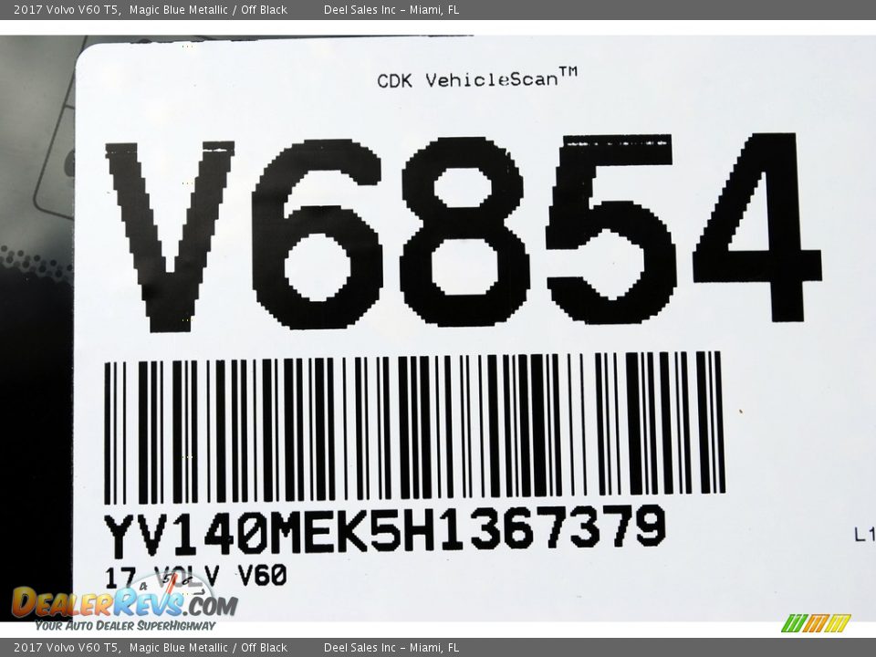 2017 Volvo V60 T5 Magic Blue Metallic / Off Black Photo #20