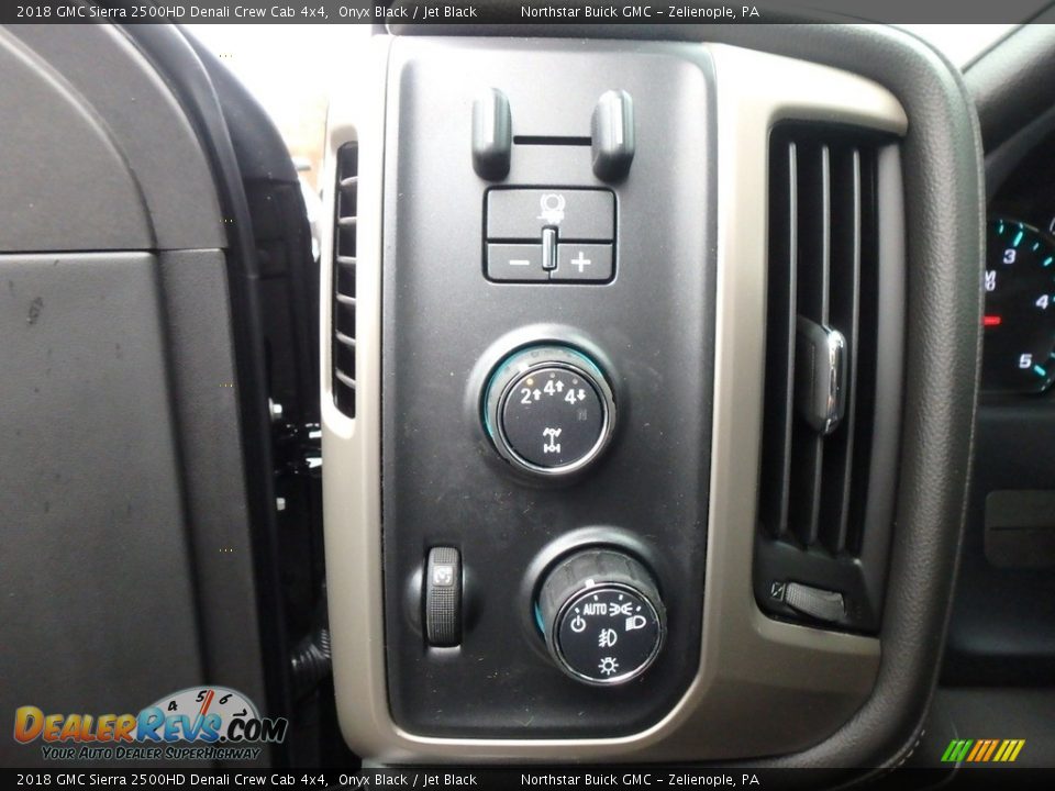Controls of 2018 GMC Sierra 2500HD Denali Crew Cab 4x4 Photo #14