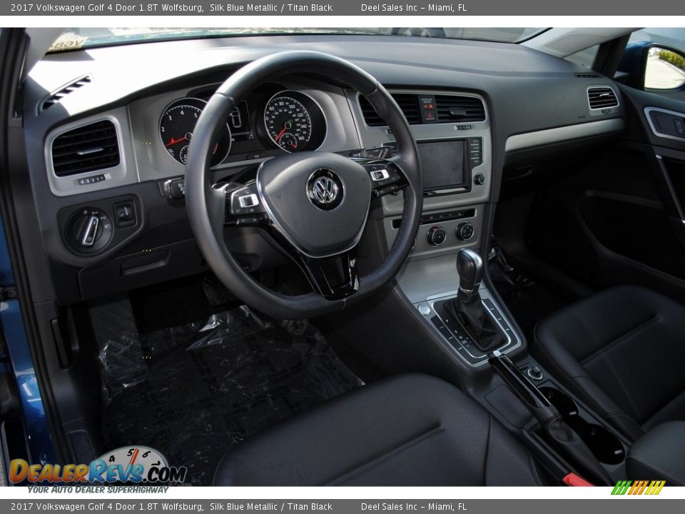 Dashboard of 2017 Volkswagen Golf 4 Door 1.8T Wolfsburg Photo #16