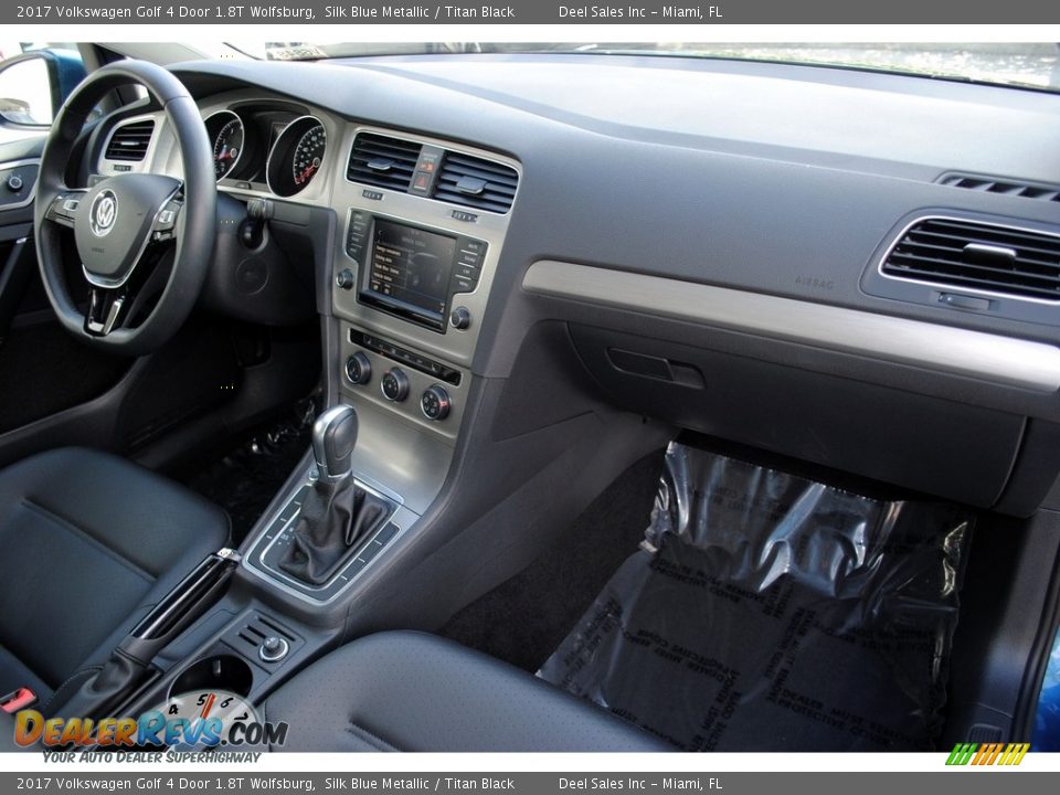 2017 Volkswagen Golf 4 Door 1.8T Wolfsburg Silk Blue Metallic / Titan Black Photo #19