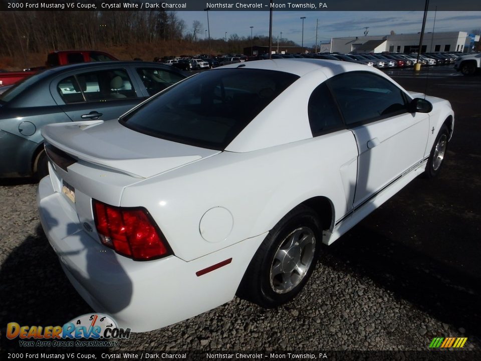 2000 Ford Mustang V6 Coupe Crystal White / Dark Charcoal Photo #4