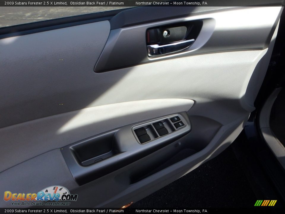 2009 Subaru Forester 2.5 X Limited Obsidian Black Pearl / Platinum Photo #11