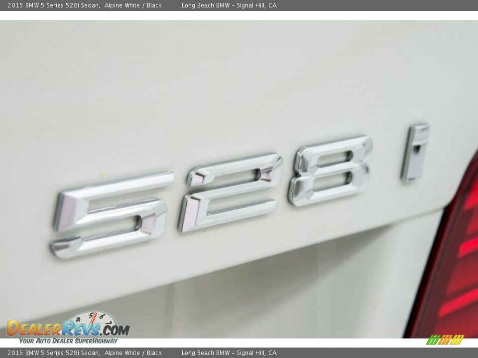 2015 BMW 5 Series 528i Sedan Alpine White / Black Photo #6