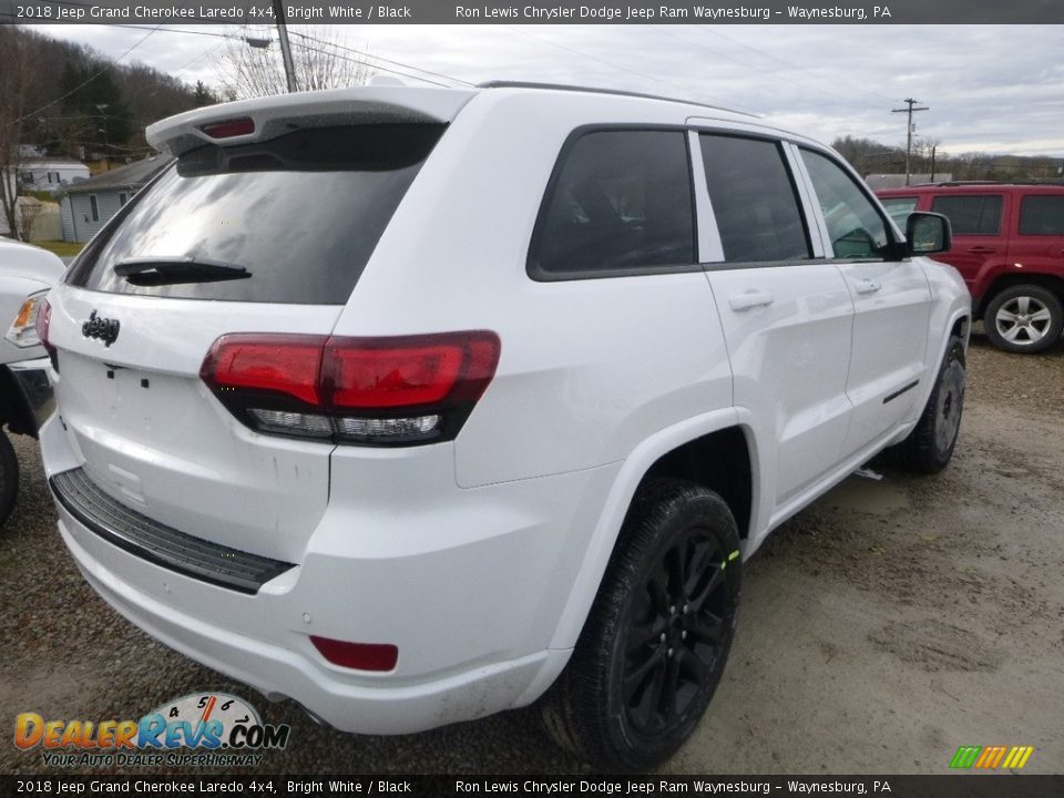 2018 Jeep Grand Cherokee Laredo 4x4 Bright White / Black Photo #5