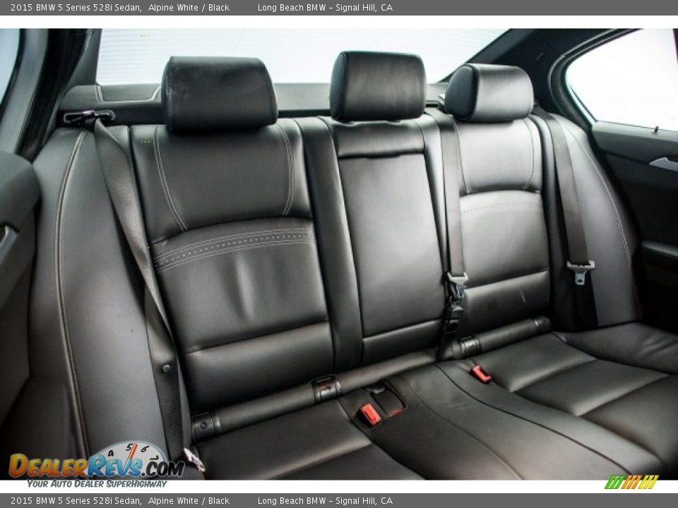 2015 BMW 5 Series 528i Sedan Alpine White / Black Photo #24