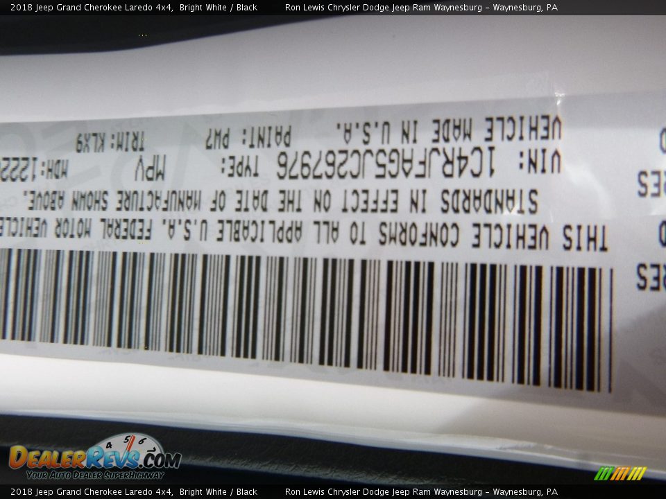 2018 Jeep Grand Cherokee Laredo 4x4 Bright White / Black Photo #15