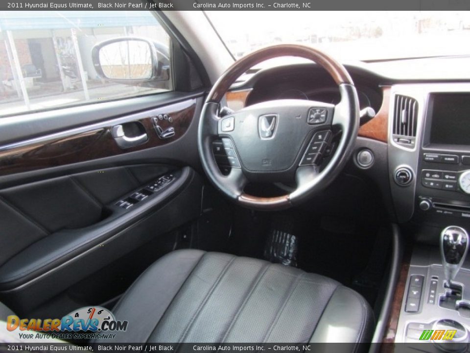 2011 Hyundai Equus Ultimate Black Noir Pearl / Jet Black Photo #12