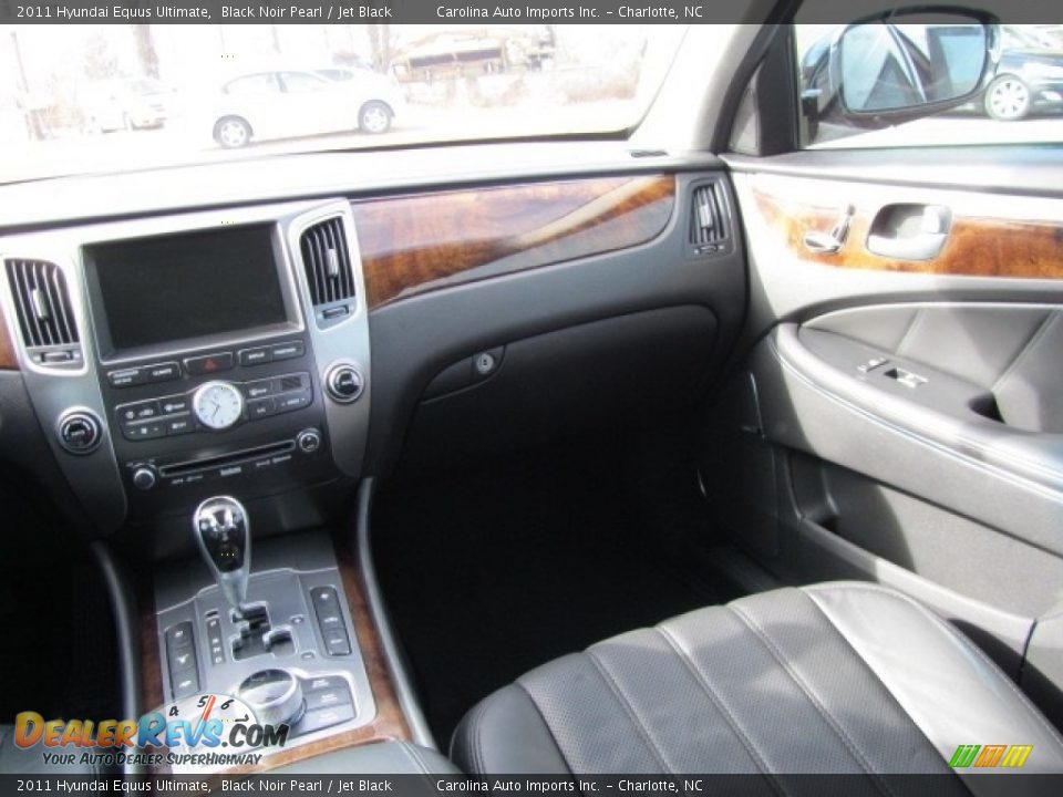 2011 Hyundai Equus Ultimate Black Noir Pearl / Jet Black Photo #14