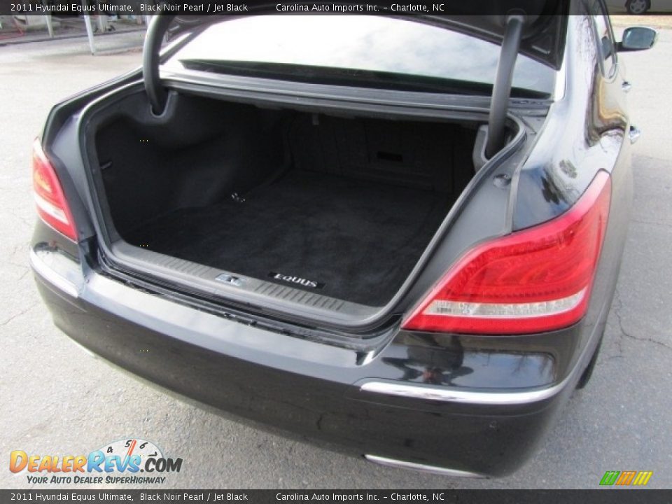 2011 Hyundai Equus Ultimate Black Noir Pearl / Jet Black Photo #22