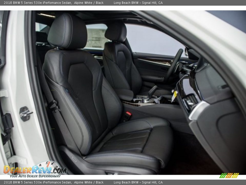 2018 BMW 5 Series 530e iPerfomance Sedan Alpine White / Black Photo #2