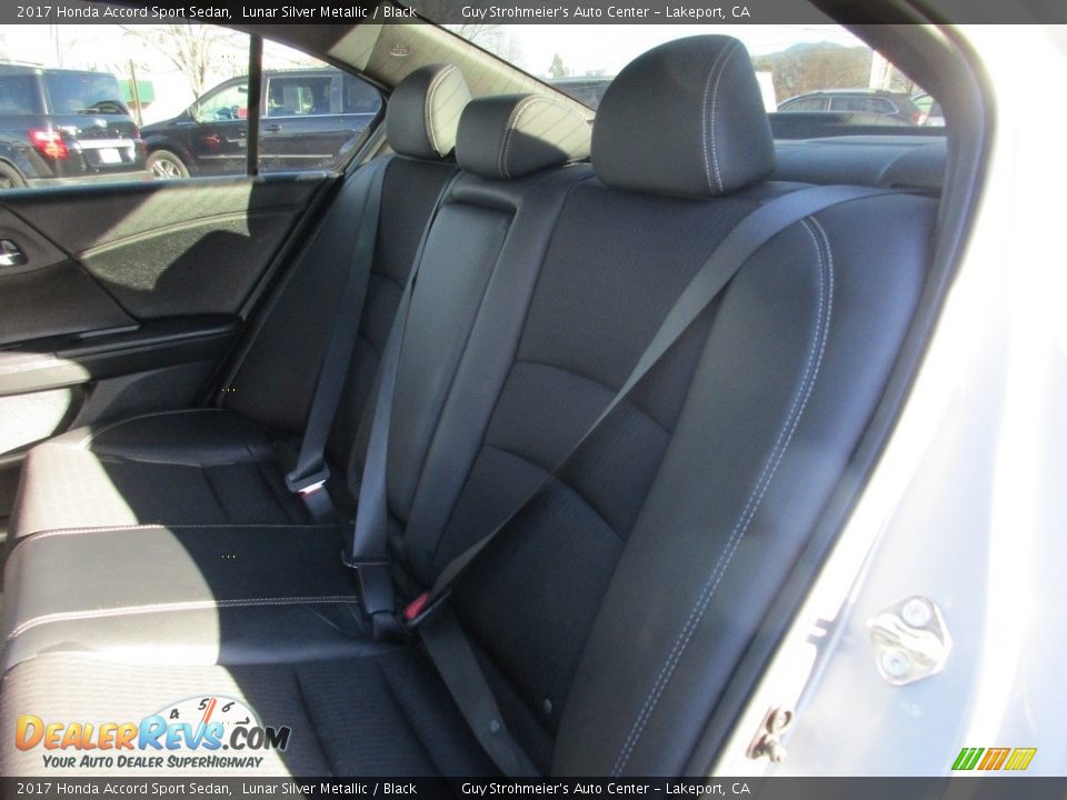 2017 Honda Accord Sport Sedan Lunar Silver Metallic / Black Photo #9