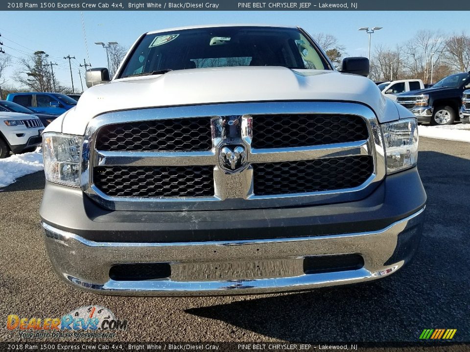 2018 Ram 1500 Express Crew Cab 4x4 Bright White / Black/Diesel Gray Photo #2