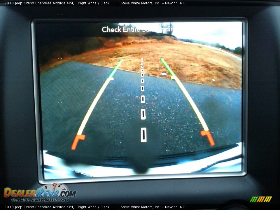2018 Jeep Grand Cherokee Altitude 4x4 Bright White / Black Photo #21