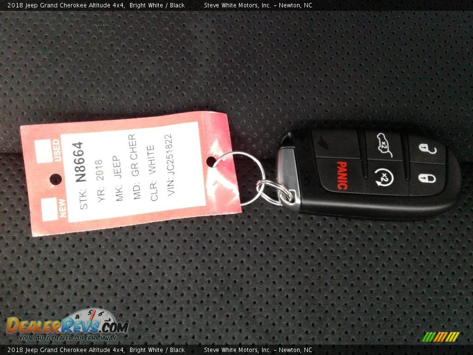 2018 Jeep Grand Cherokee Altitude 4x4 Bright White / Black Photo #28