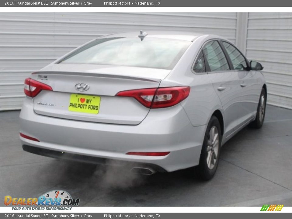2016 Hyundai Sonata SE Symphony Silver / Gray Photo #11