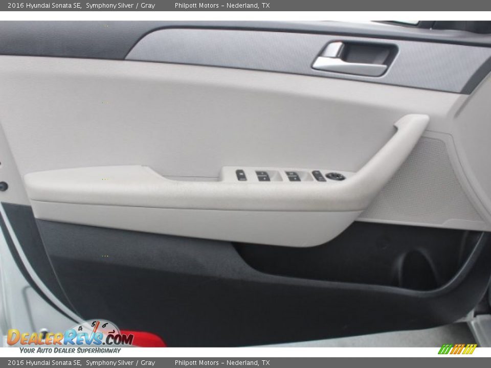 2016 Hyundai Sonata SE Symphony Silver / Gray Photo #13