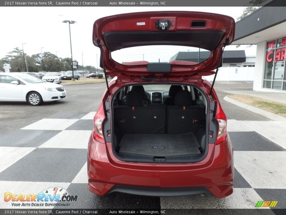 2017 Nissan Versa Note SR Cayenne Red / Charcoal Photo #5