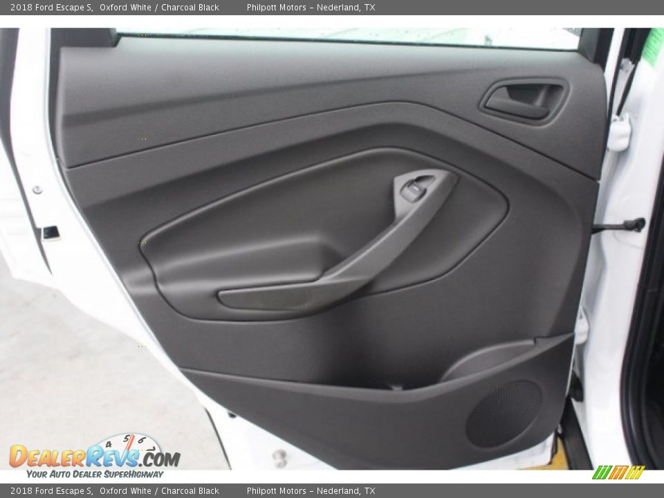2018 Ford Escape S Oxford White / Charcoal Black Photo #24