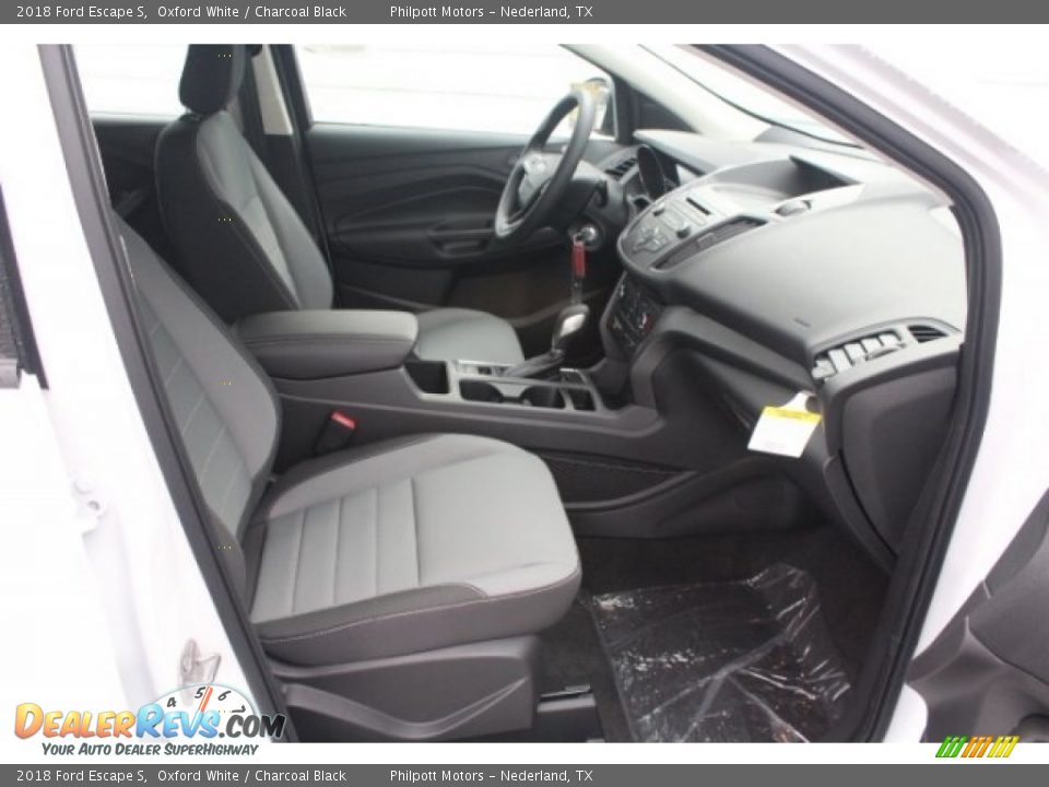 2018 Ford Escape S Oxford White / Charcoal Black Photo #33