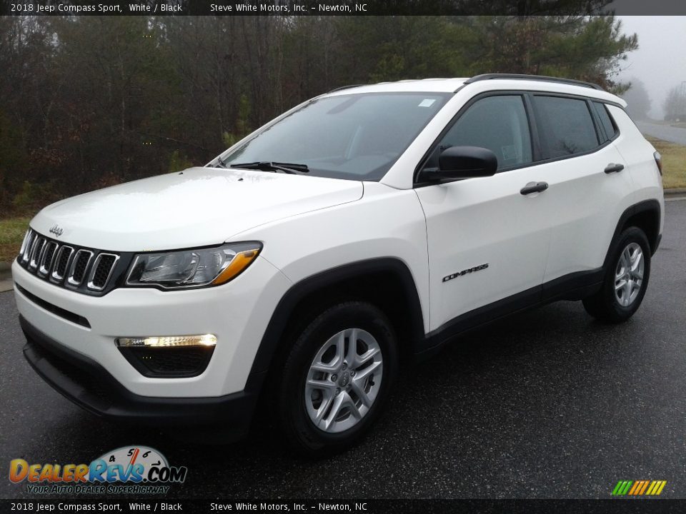 2018 Jeep Compass Sport White / Black Photo #2