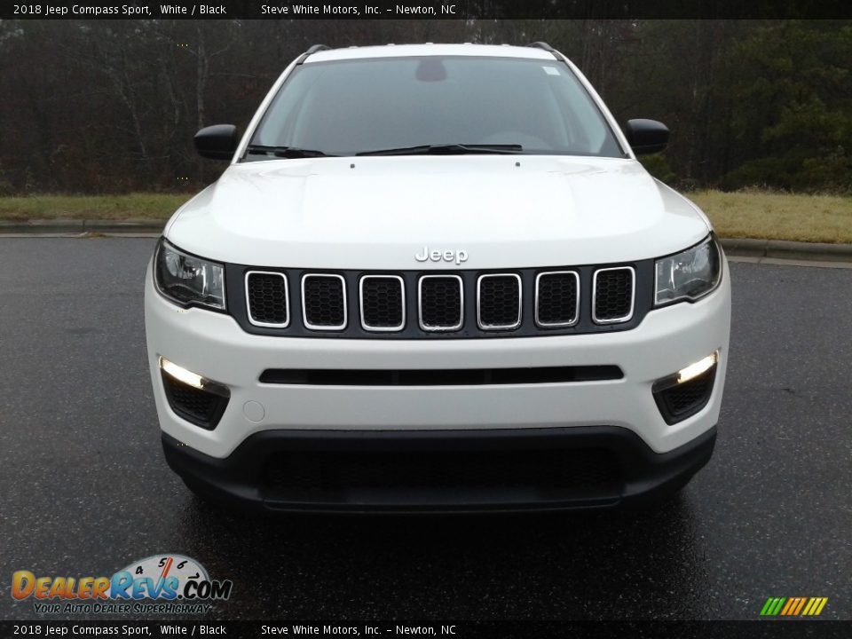 2018 Jeep Compass Sport White / Black Photo #3