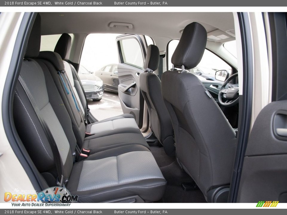 2018 Ford Escape SE 4WD White Gold / Charcoal Black Photo #11