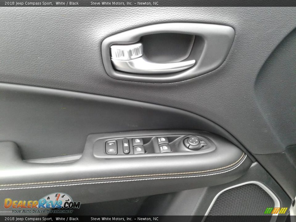 2018 Jeep Compass Sport White / Black Photo #9