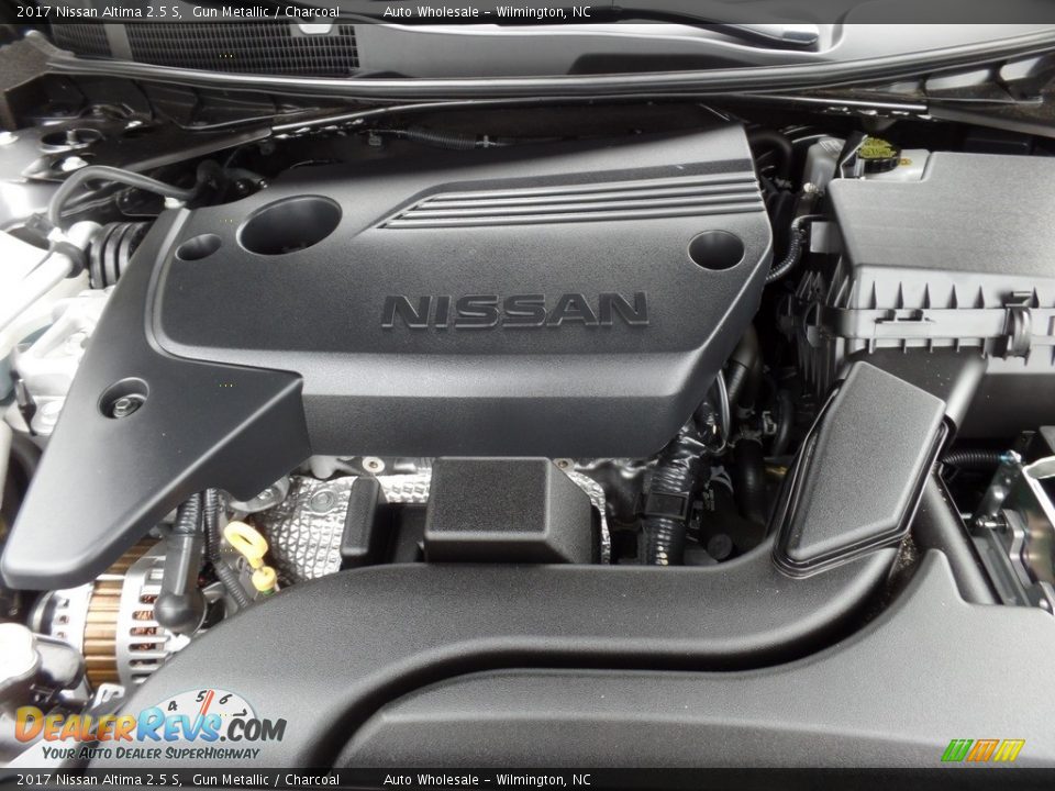 2017 Nissan Altima 2.5 S Gun Metallic / Charcoal Photo #6