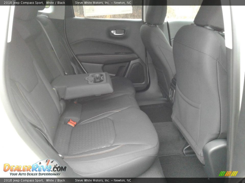 2018 Jeep Compass Sport White / Black Photo #13