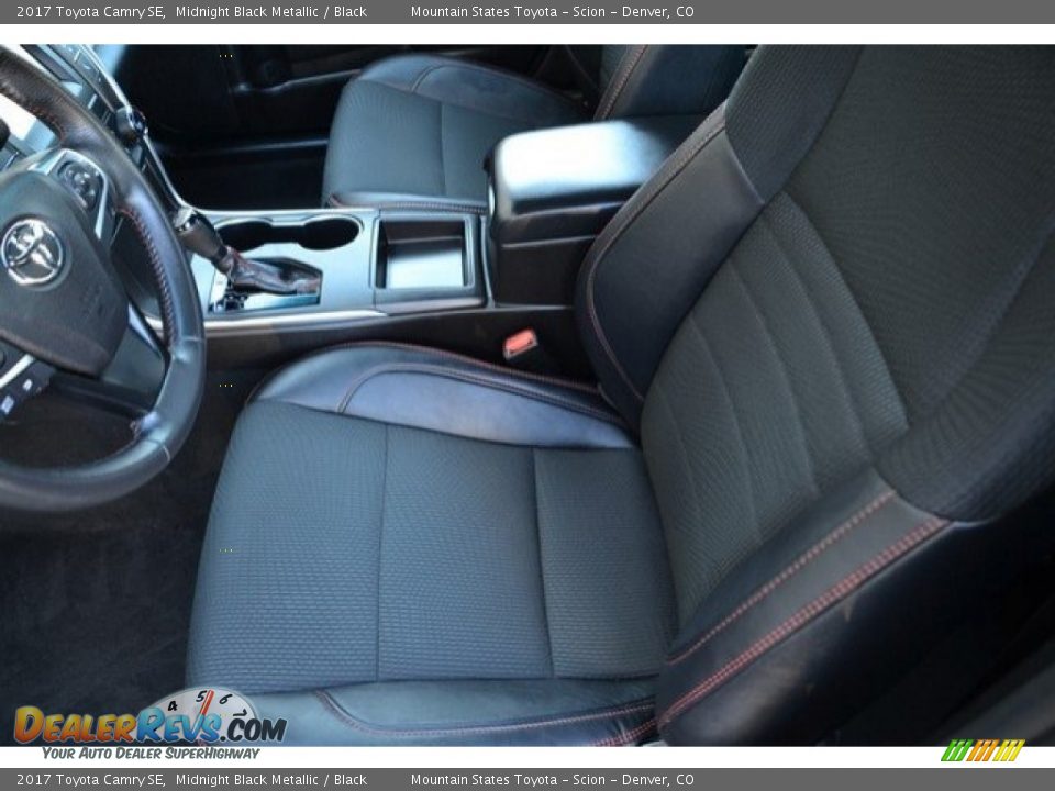 2017 Toyota Camry SE Midnight Black Metallic / Black Photo #11