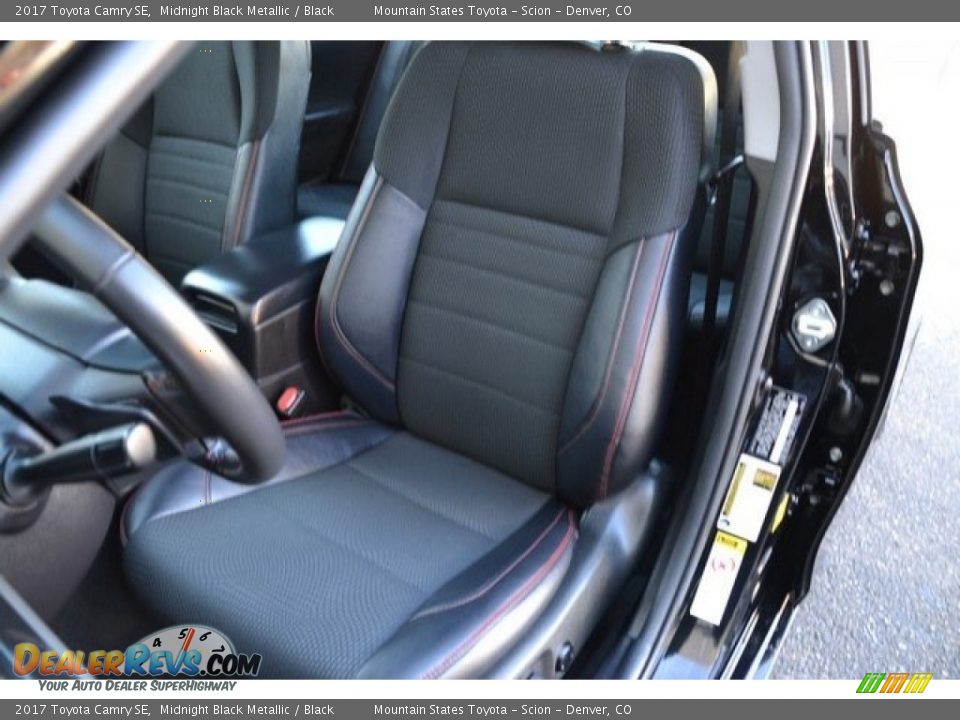2017 Toyota Camry SE Midnight Black Metallic / Black Photo #12