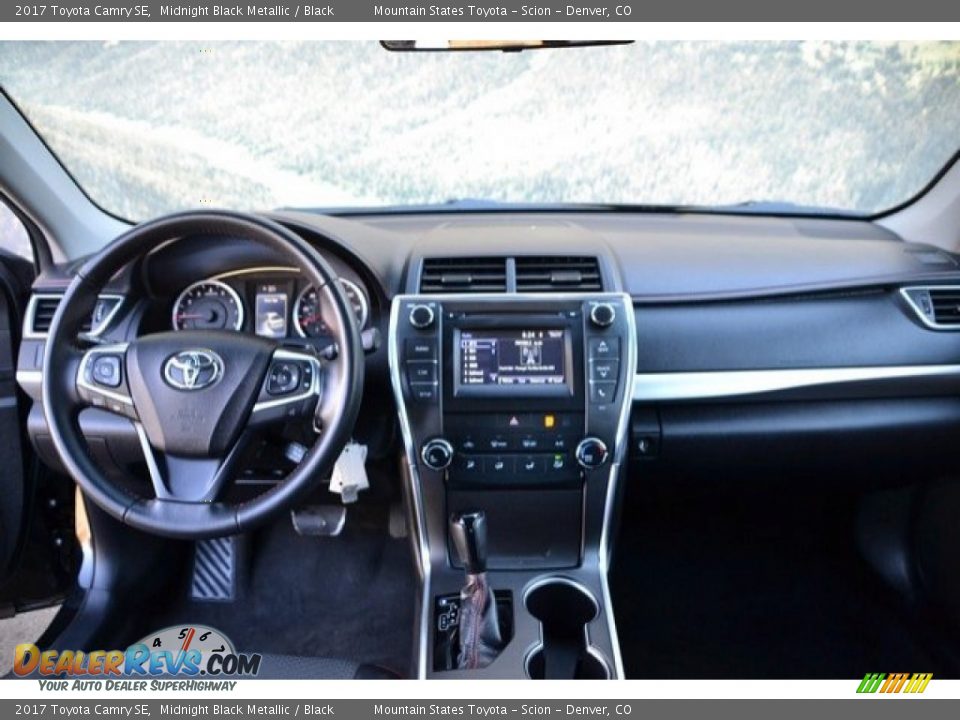 2017 Toyota Camry SE Midnight Black Metallic / Black Photo #13