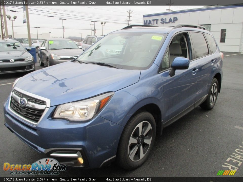 2017 Subaru Forester 2.5i Premium Quartz Blue Pearl / Gray Photo #2