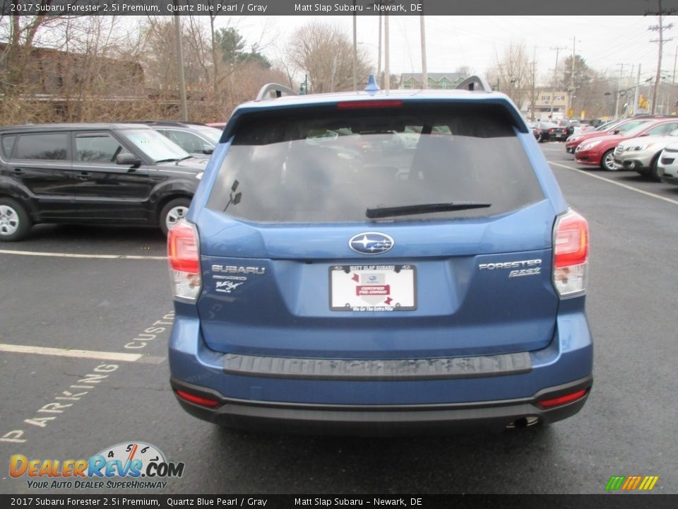 2017 Subaru Forester 2.5i Premium Quartz Blue Pearl / Gray Photo #7
