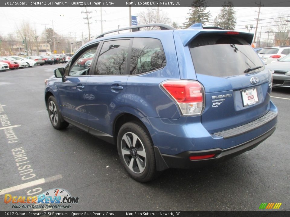 2017 Subaru Forester 2.5i Premium Quartz Blue Pearl / Gray Photo #8