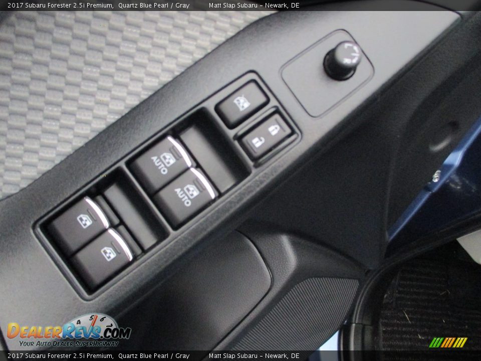 2017 Subaru Forester 2.5i Premium Quartz Blue Pearl / Gray Photo #15