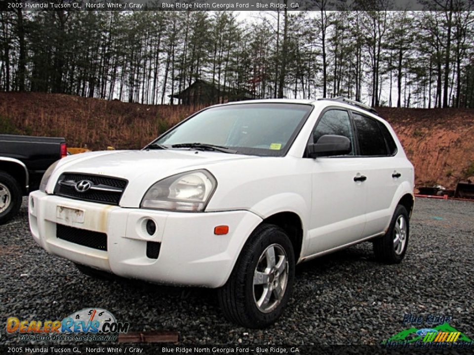 2005 Hyundai Tucson GL Nordic White / Gray Photo #1