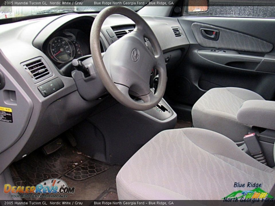 2005 Hyundai Tucson GL Nordic White / Gray Photo #5