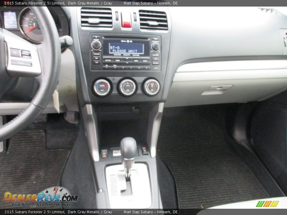 2015 Subaru Forester 2.5i Limited Dark Gray Metallic / Gray Photo #11