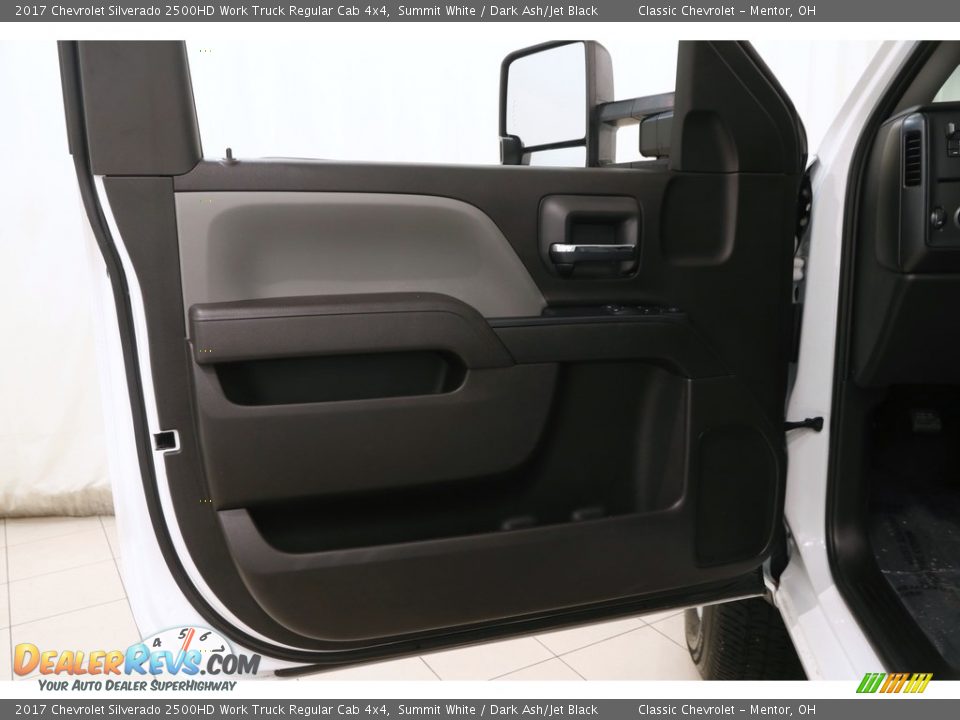 2017 Chevrolet Silverado 2500HD Work Truck Regular Cab 4x4 Summit White / Dark Ash/Jet Black Photo #4