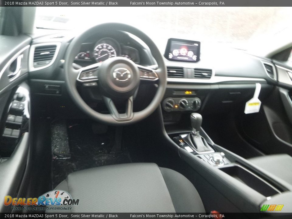 2018 Mazda MAZDA3 Sport 5 Door Sonic Silver Metallic / Black Photo #9